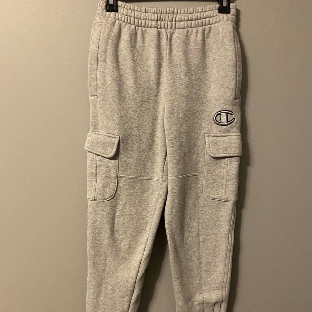 Grey Unisex Champion joggers / sweatpants.